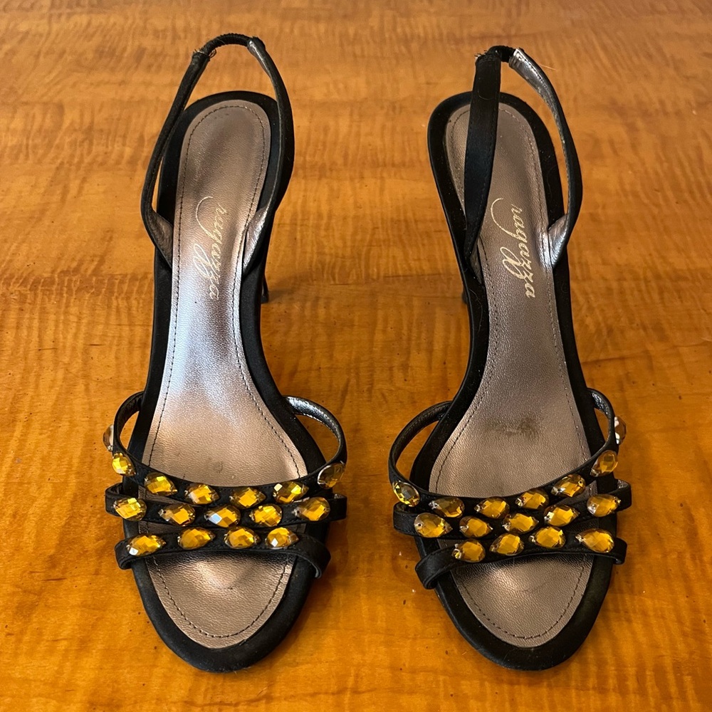 RAGAZZA Black and Gold High Heel Slingbacks